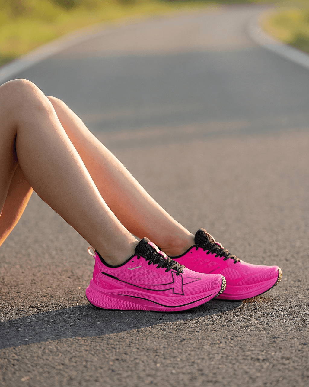 Cushioned Lace-Up Performance Running Shoes