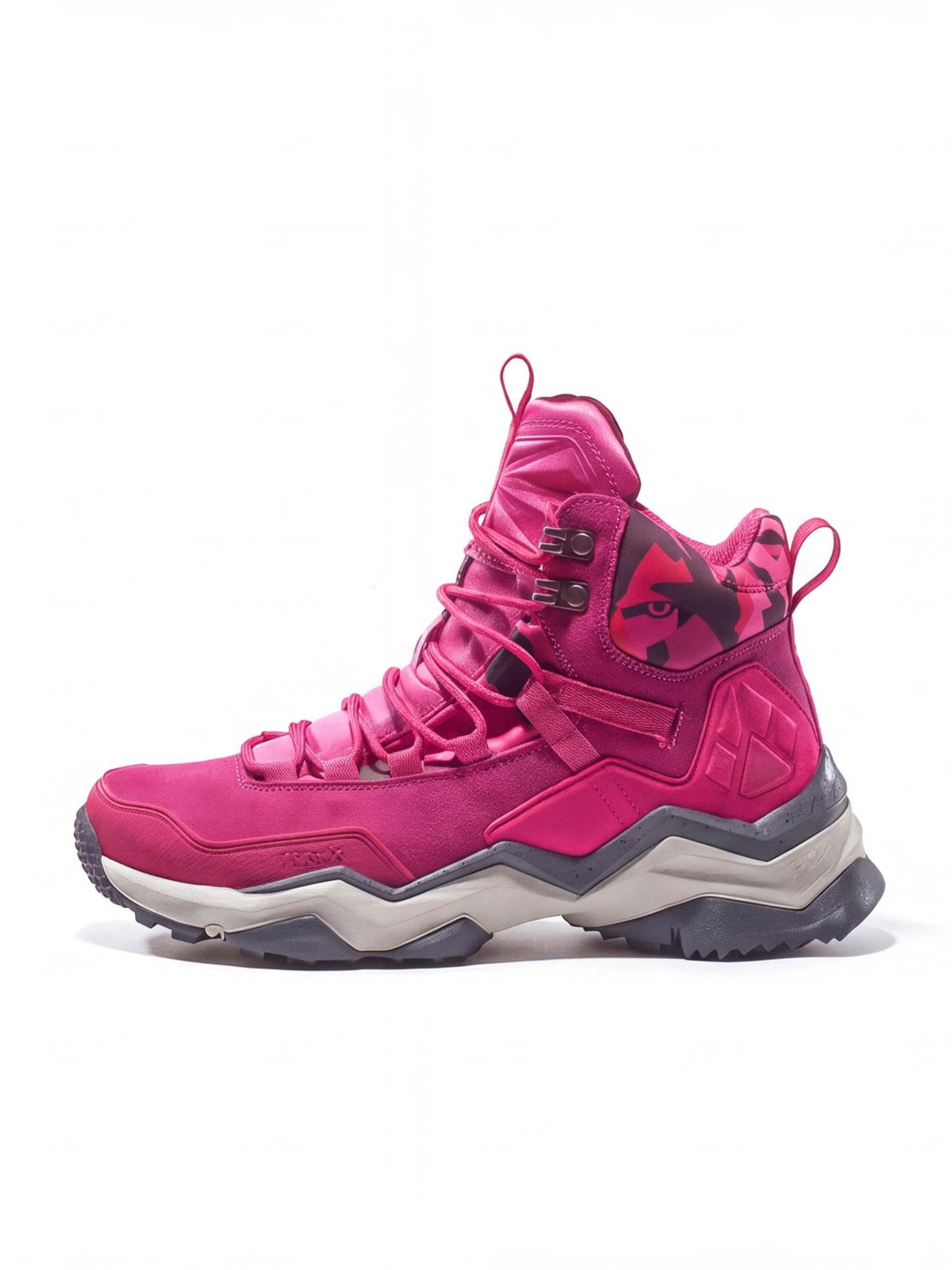 High-Top Hiking Boots with Hook Lacing and Rugged Tread