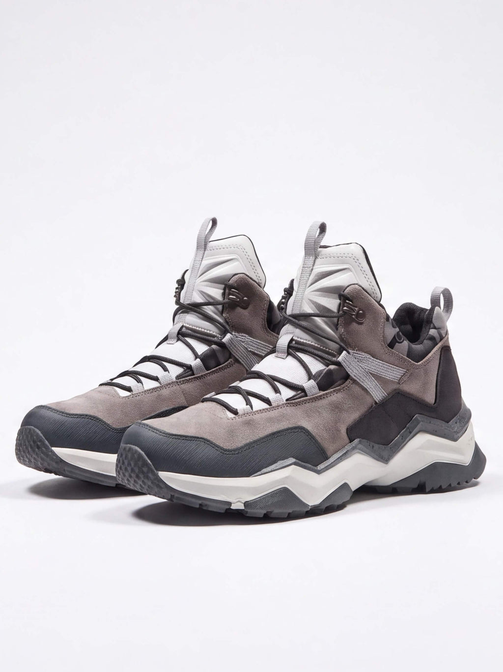 Trail Hiking Boots with Padded Tongue and Layered Support