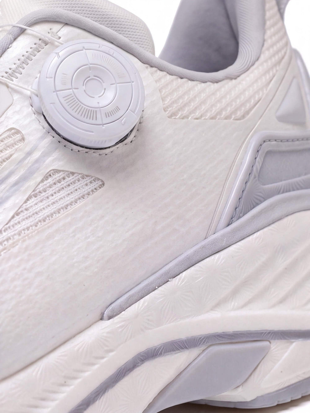 Dial-Fit Training Shoes with Sculpted Cushioning Platform