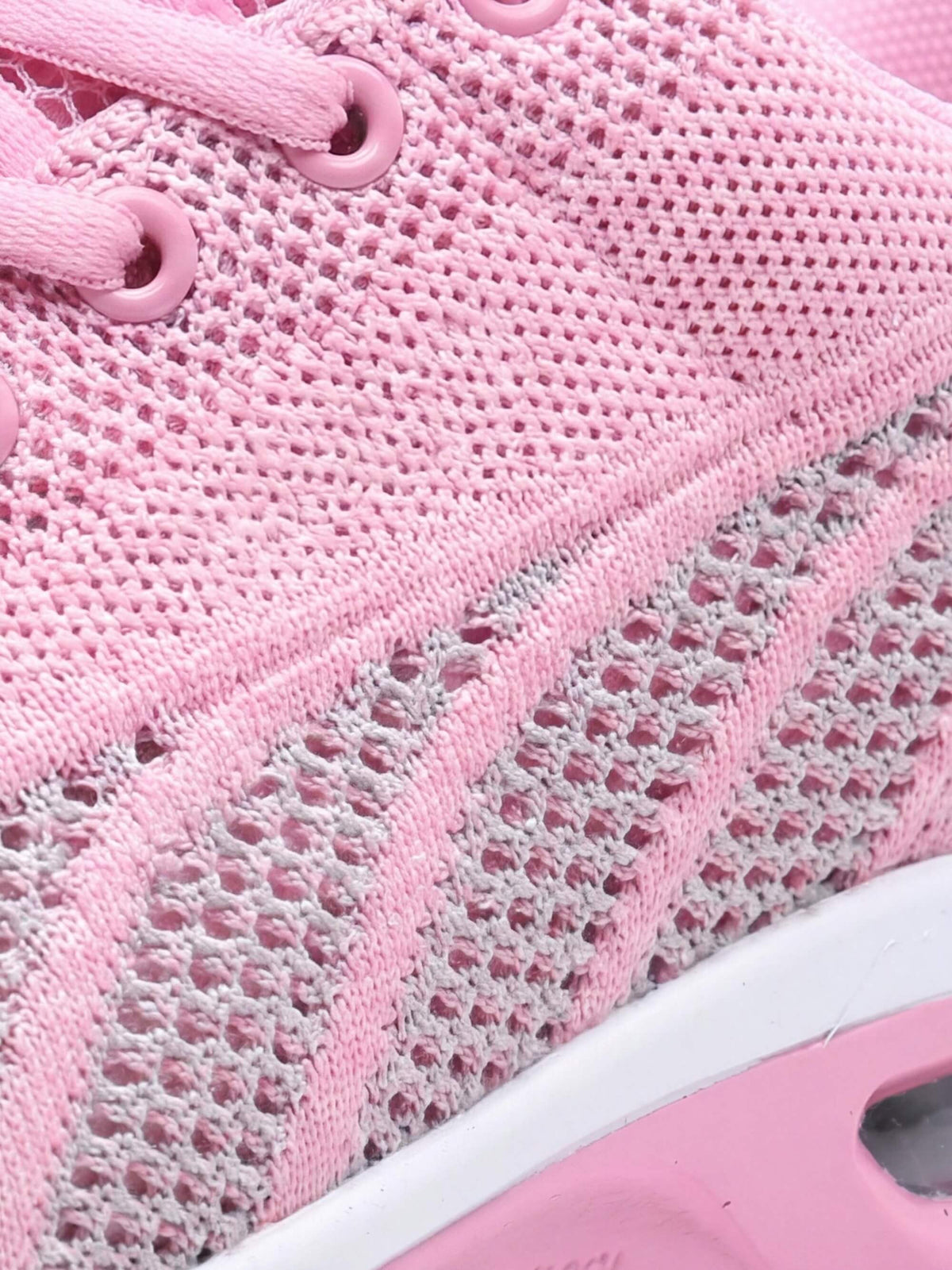 Cushioned Running Shoes with Breathable Knit Upper