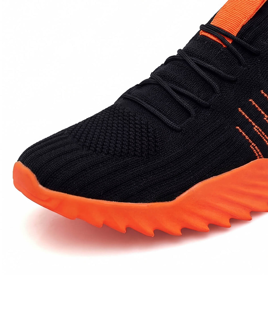 Gym Training Sneakers with Knit Upper and Cushioned Sole