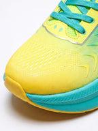 One High-Stack Cushioned Running Shoes