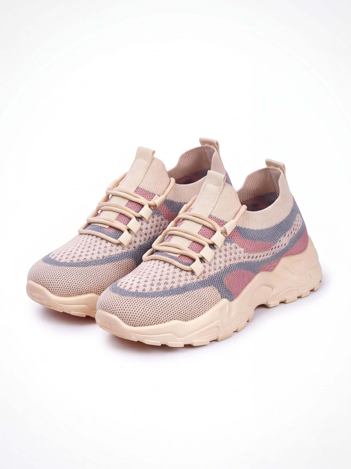 Sock-Fit Training Shoes with Elastic Lace System