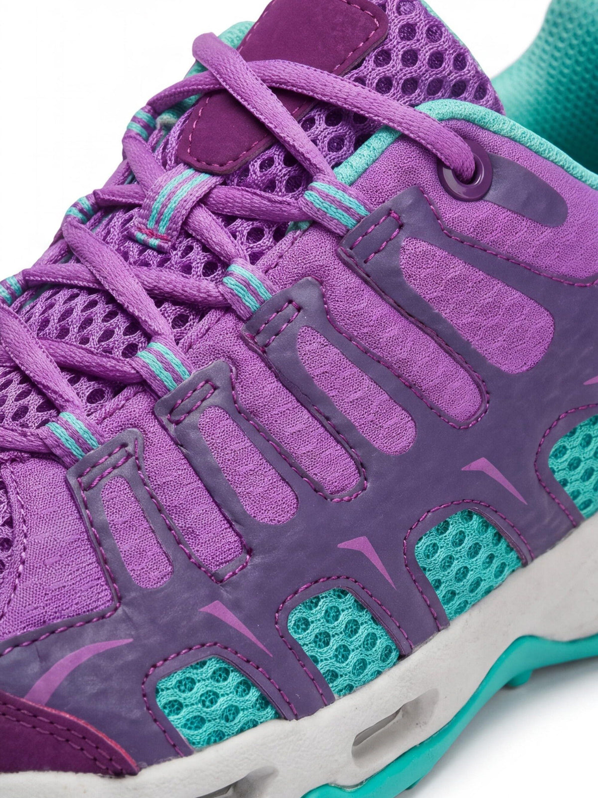 Breathable Mesh Trekking Shoes