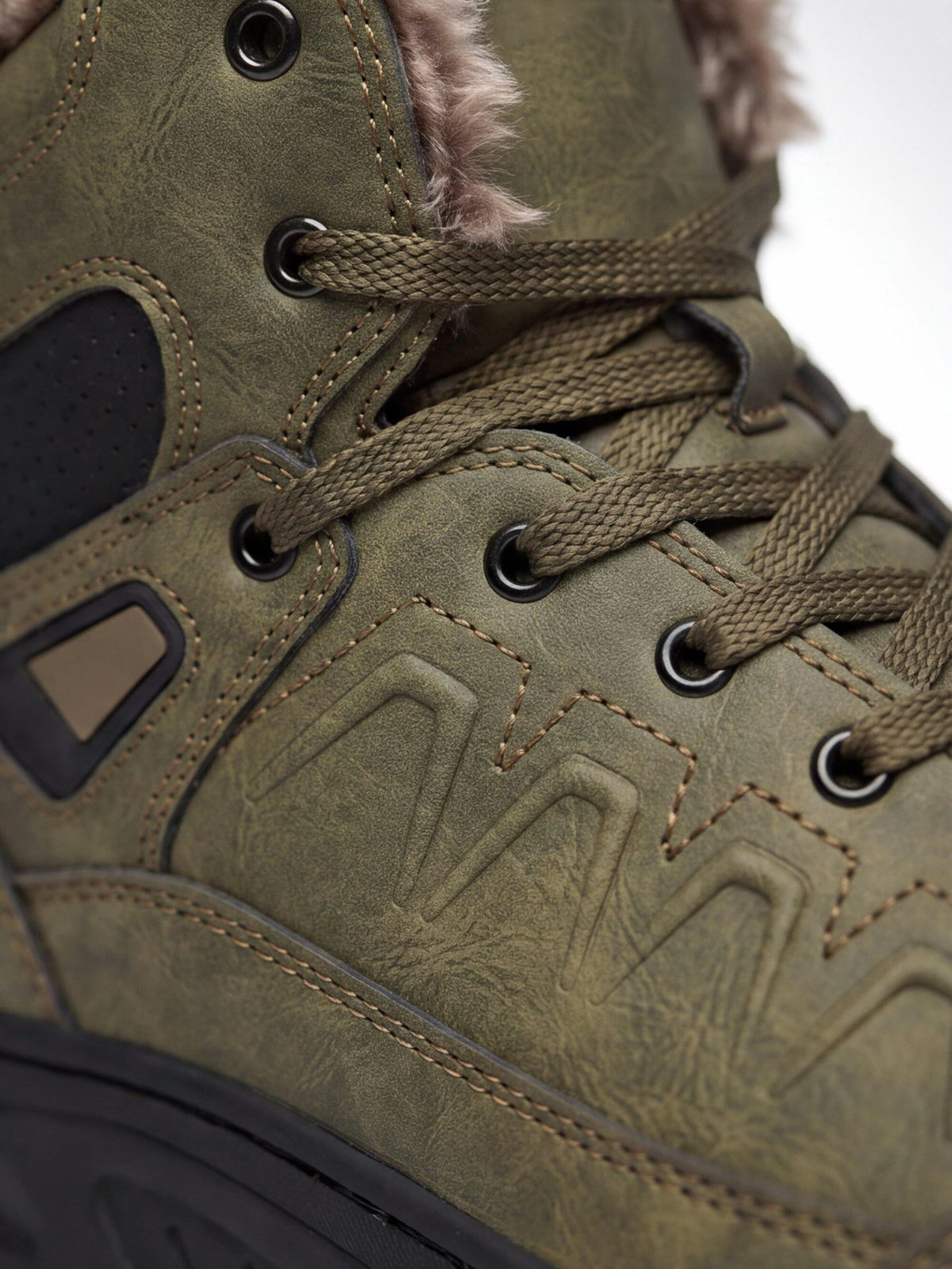 Plush-Lined High-Cut Winter Trail Boots