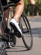 Road Cycling Shoes with Dial and Strap Closure