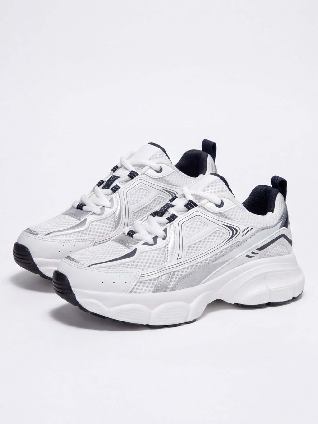 Women’s Mesh Trainers with Segmented Cushioning and Support Panels