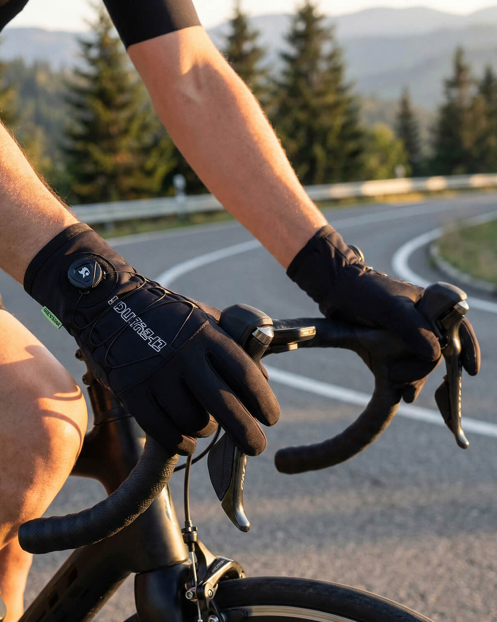 Full-Finger Sports Gloves with Dial Fit System