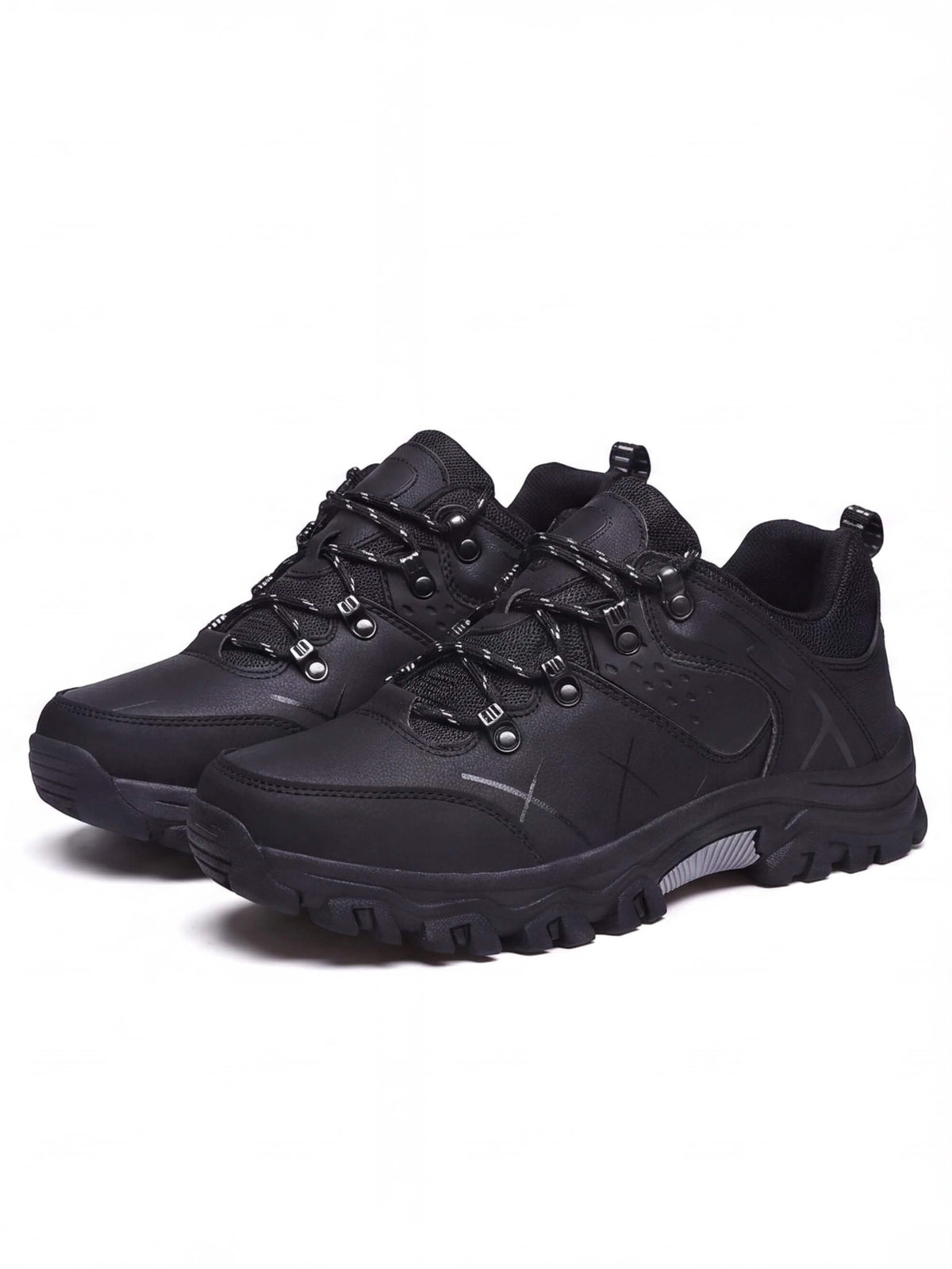 Rugged Low-Cut Hiking Shoes with Metal Eyelet Lacing