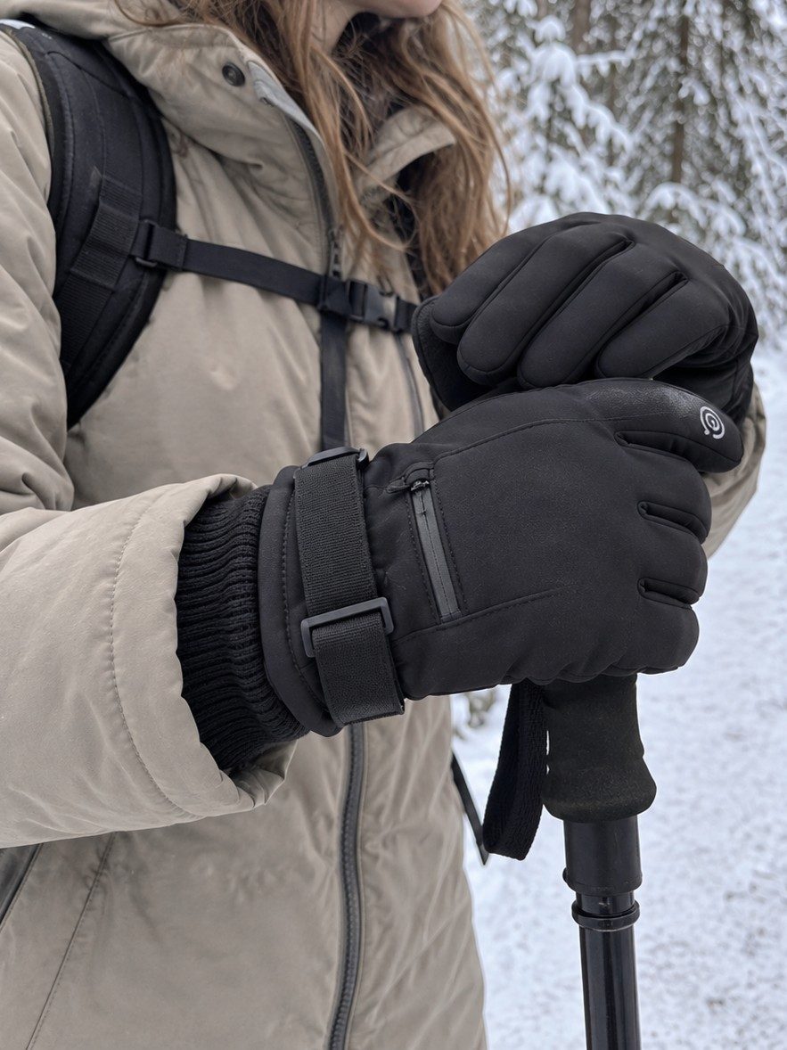 Insulated Touchscreen Winter Sport Gloves