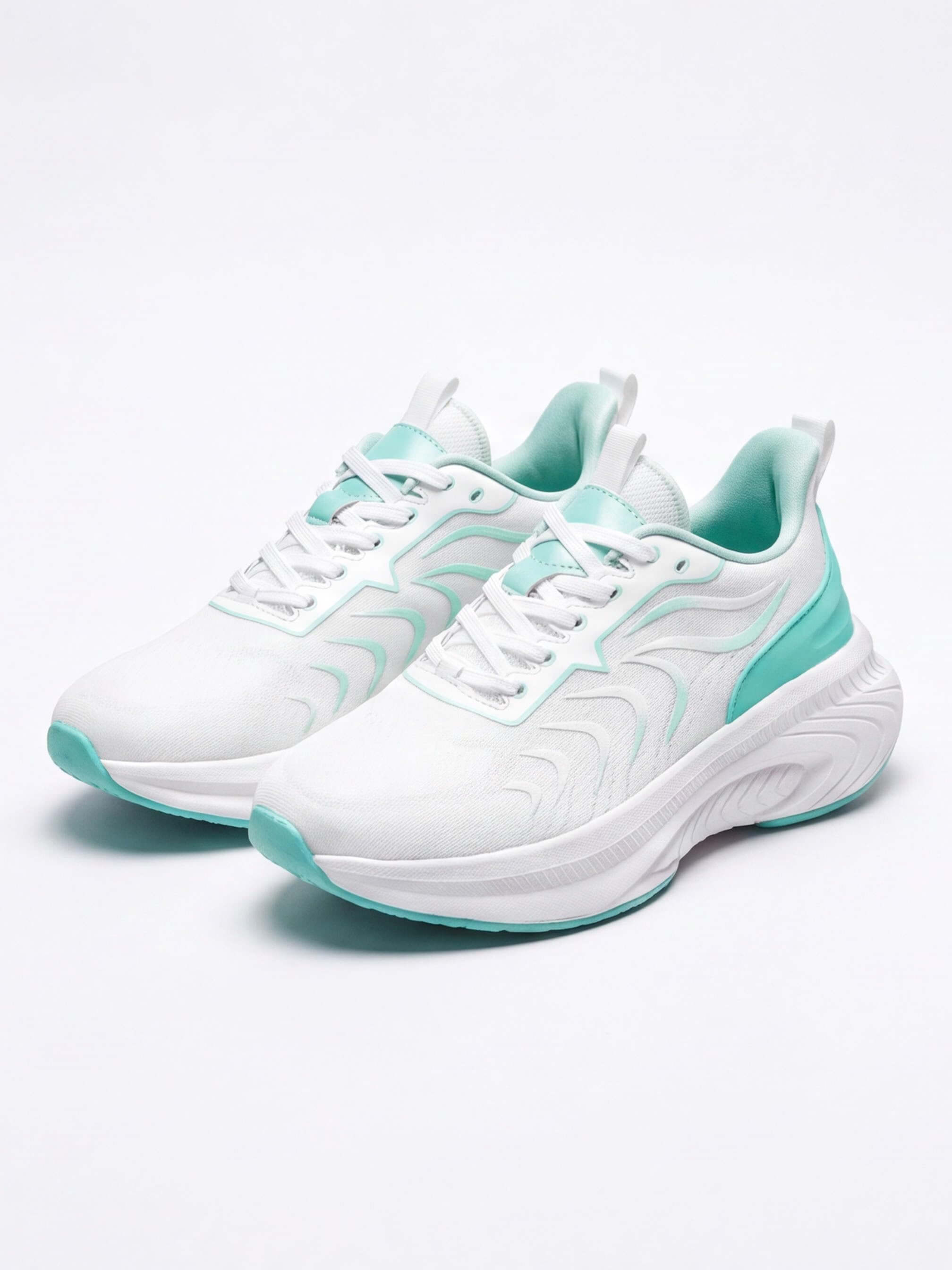 One High-Stack Cushioned Running Shoes