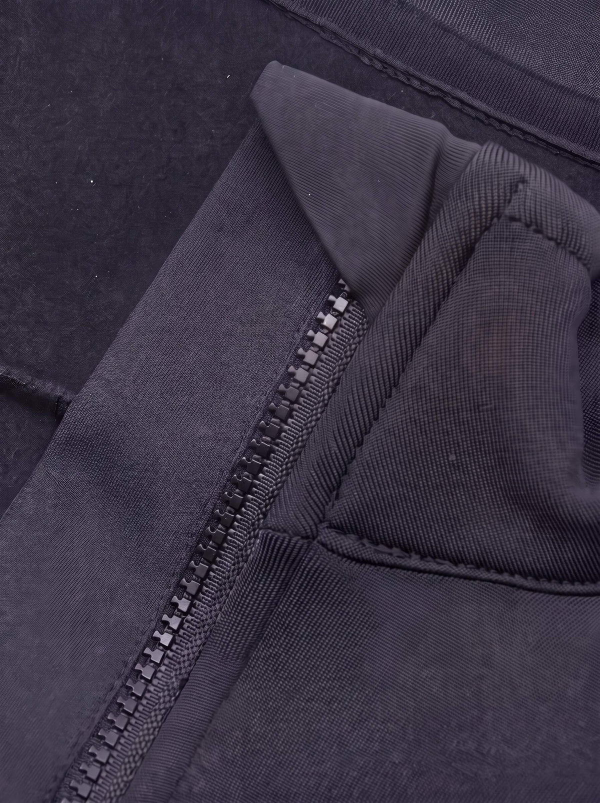 Cold-Weather Cycling Jersey with High Collar and Drop Hem