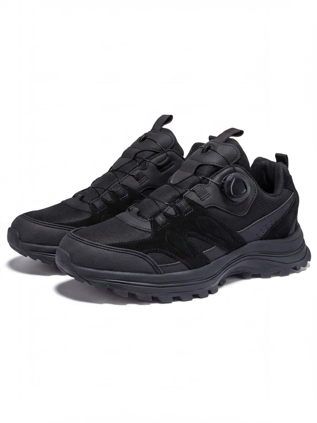 Dial-Closure Trail Shoes with Layered Support and Lugged Grip