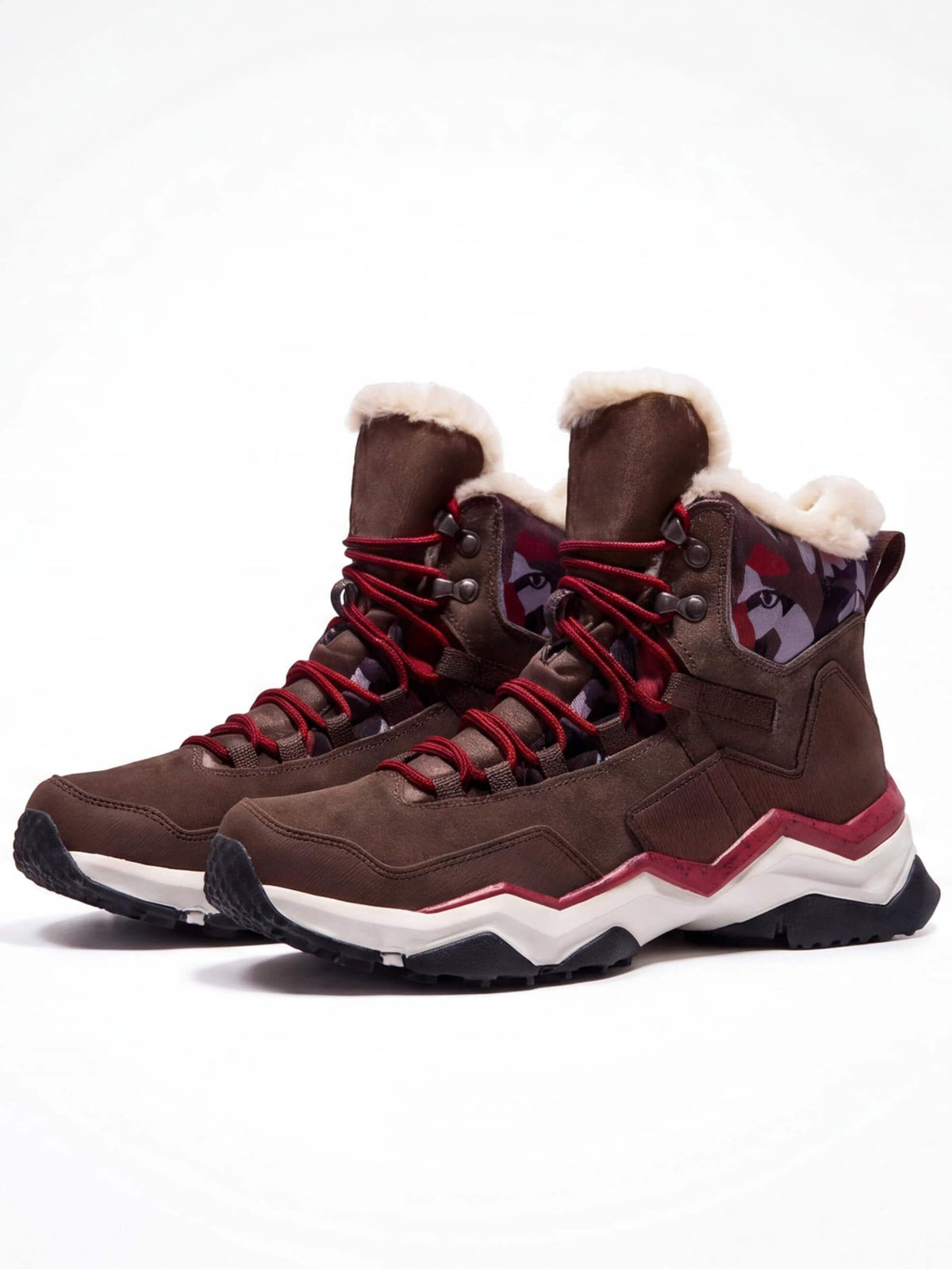Trail Hiking Boots with Padded Tongue and Layered Support