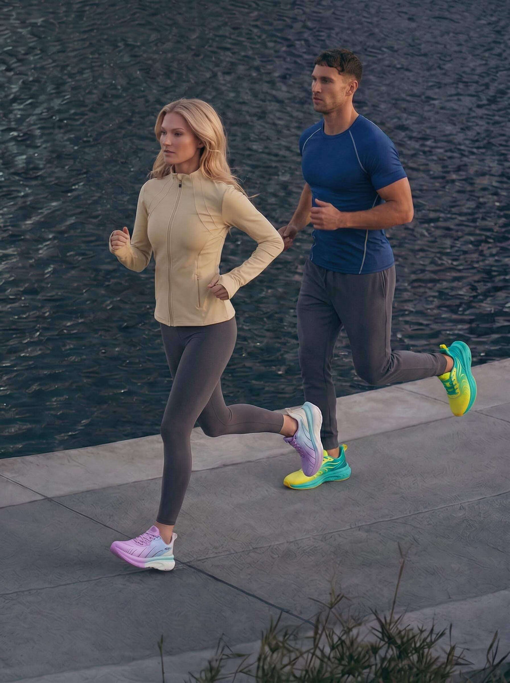 One High-Stack Cushioned Running Shoes